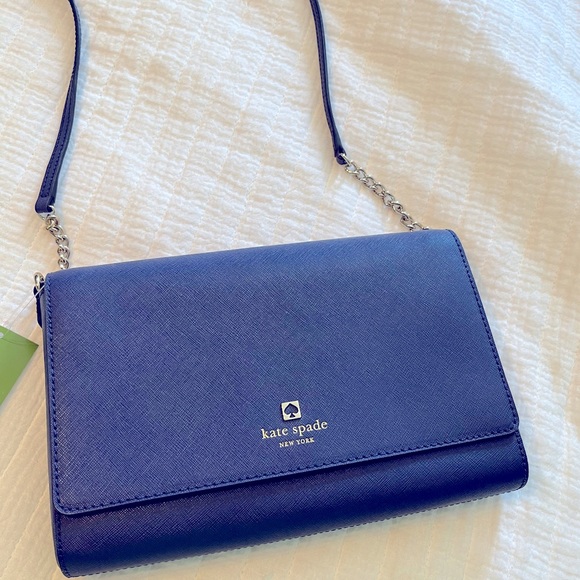 kate spade Handbags - ♠️ Kate Spade Crossbody ♠️